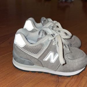 Toddler Unisex New Balance 574 Grey Size 5
